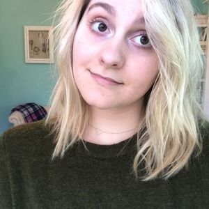 Meet your Posher, Kenzie